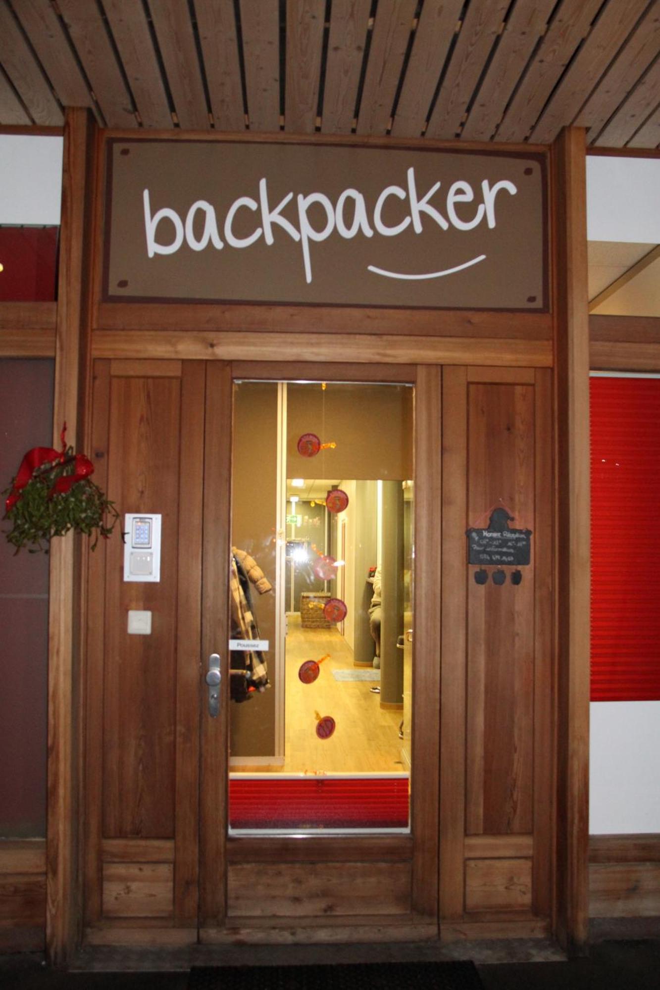Albergue Backpacker Le Petit Baroudeur Champéry Exterior foto