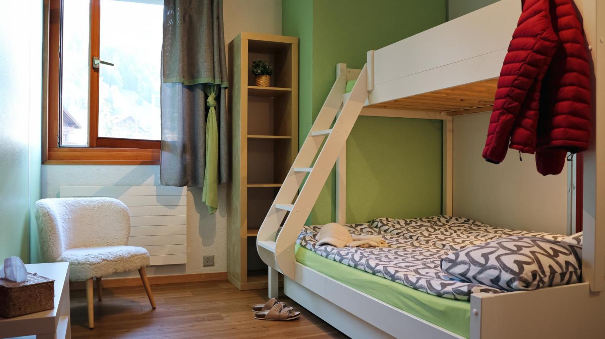 Albergue Backpacker Le Petit Baroudeur Champéry Exterior foto